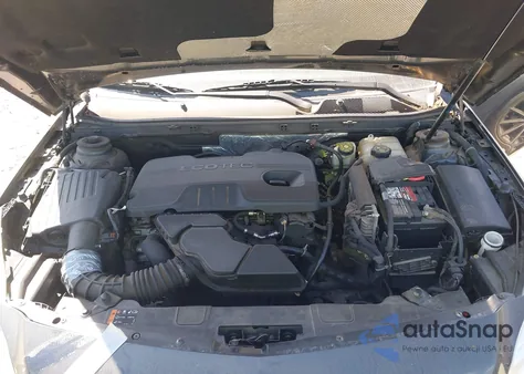 2014 Buick Regal 1Fl z USA, uszkodzony, nr VIN 2G4GV5EK2E9291133